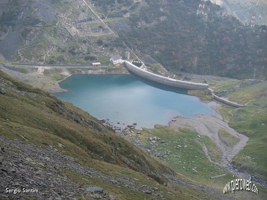 18 Lago sotto la diga del Barbellino.JPG